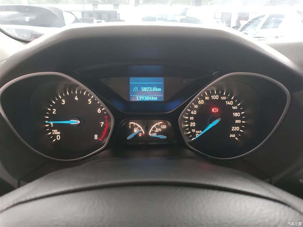 Ford Focus, 2018 12