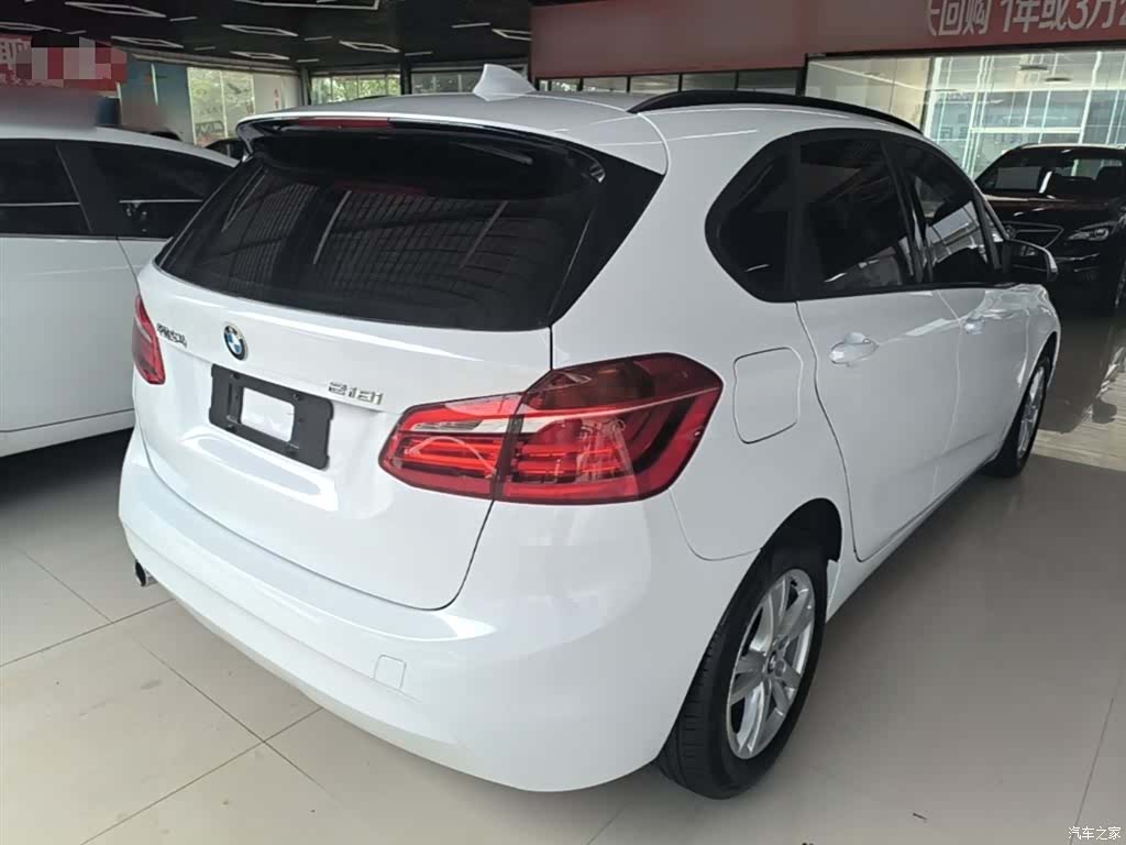 BMW 2 Series, 2017 7