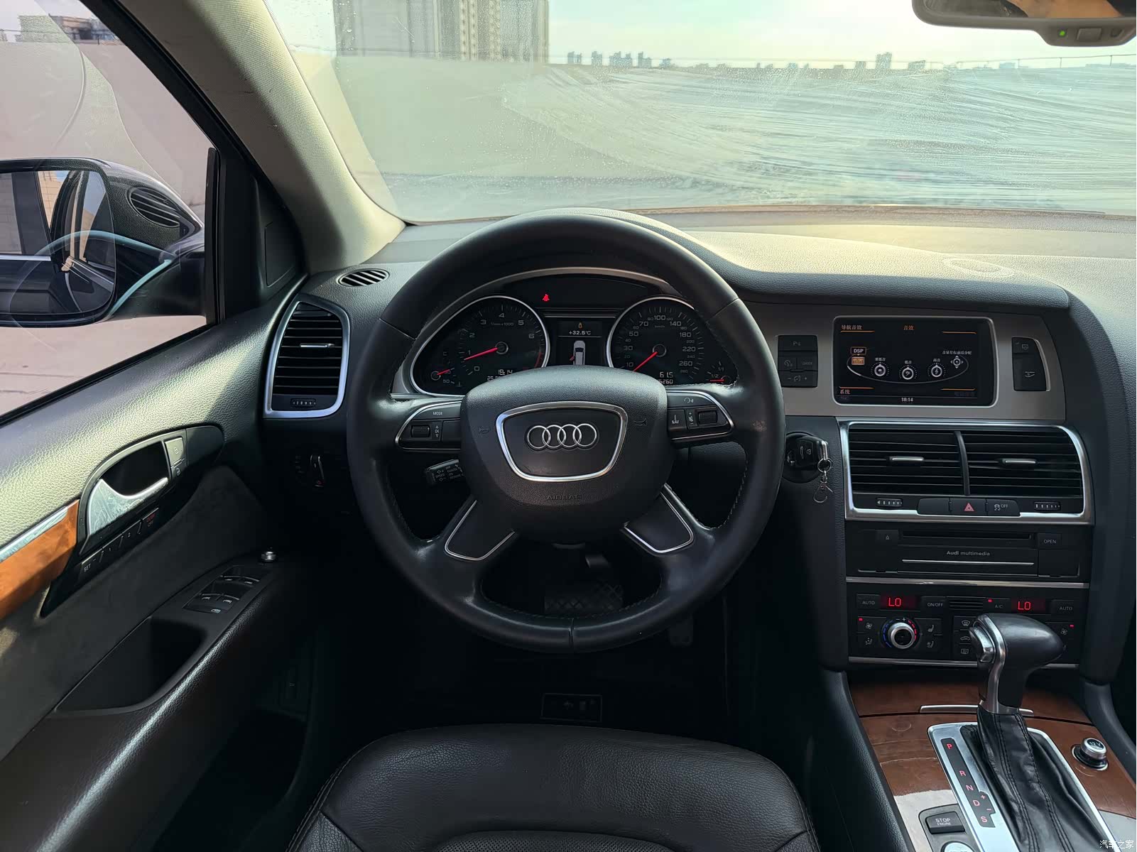 Audi Q7, 2014 9