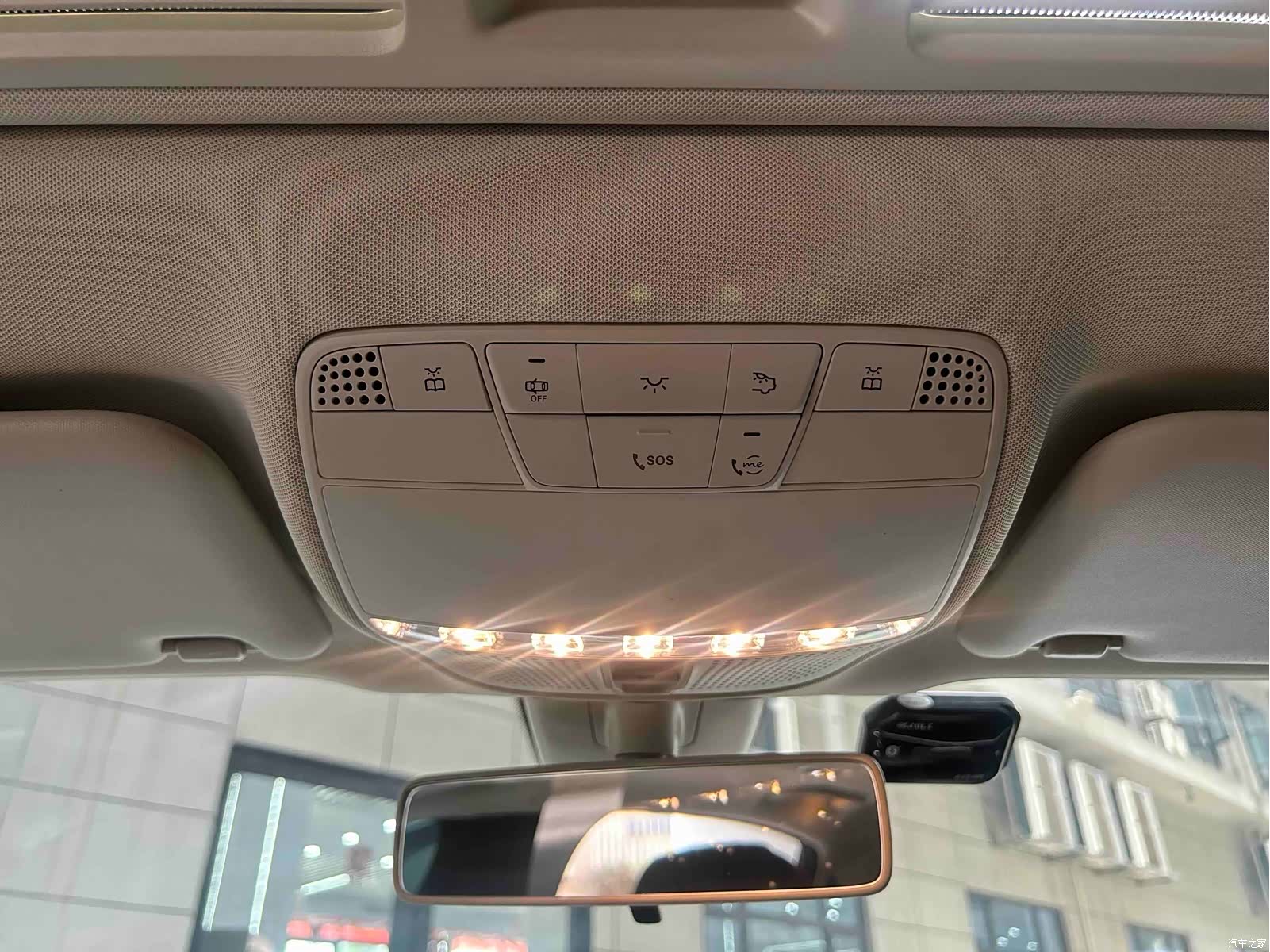 Mercedes-Benz E-Class, 2019 8