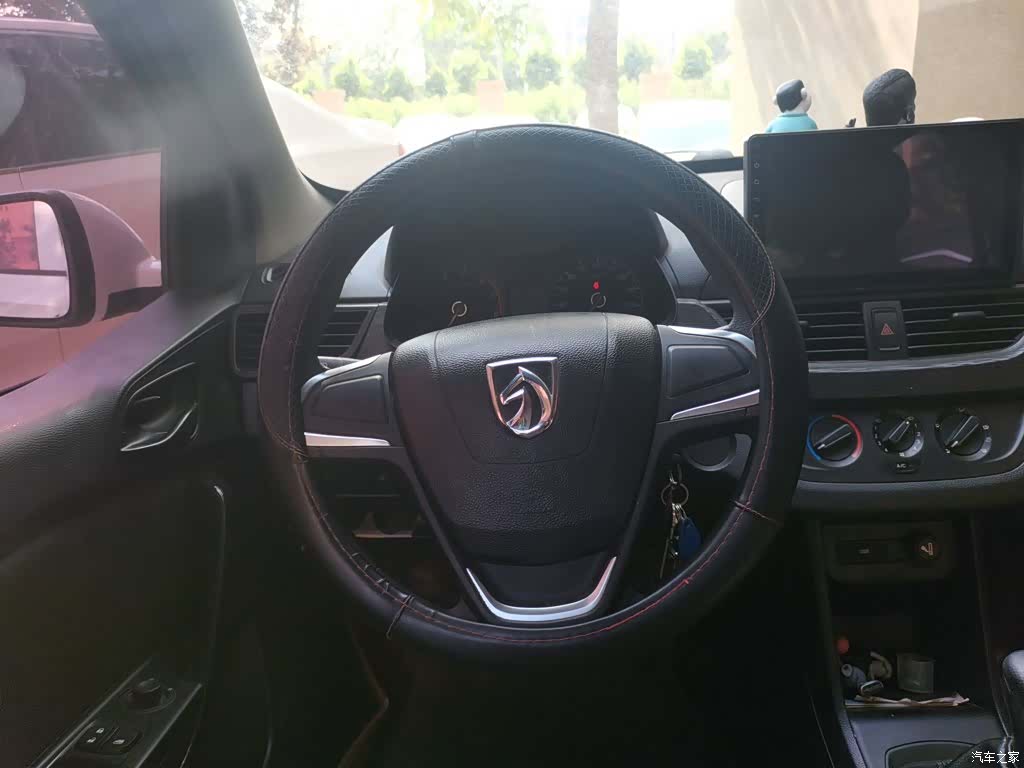 Wuling 310, 2021 3