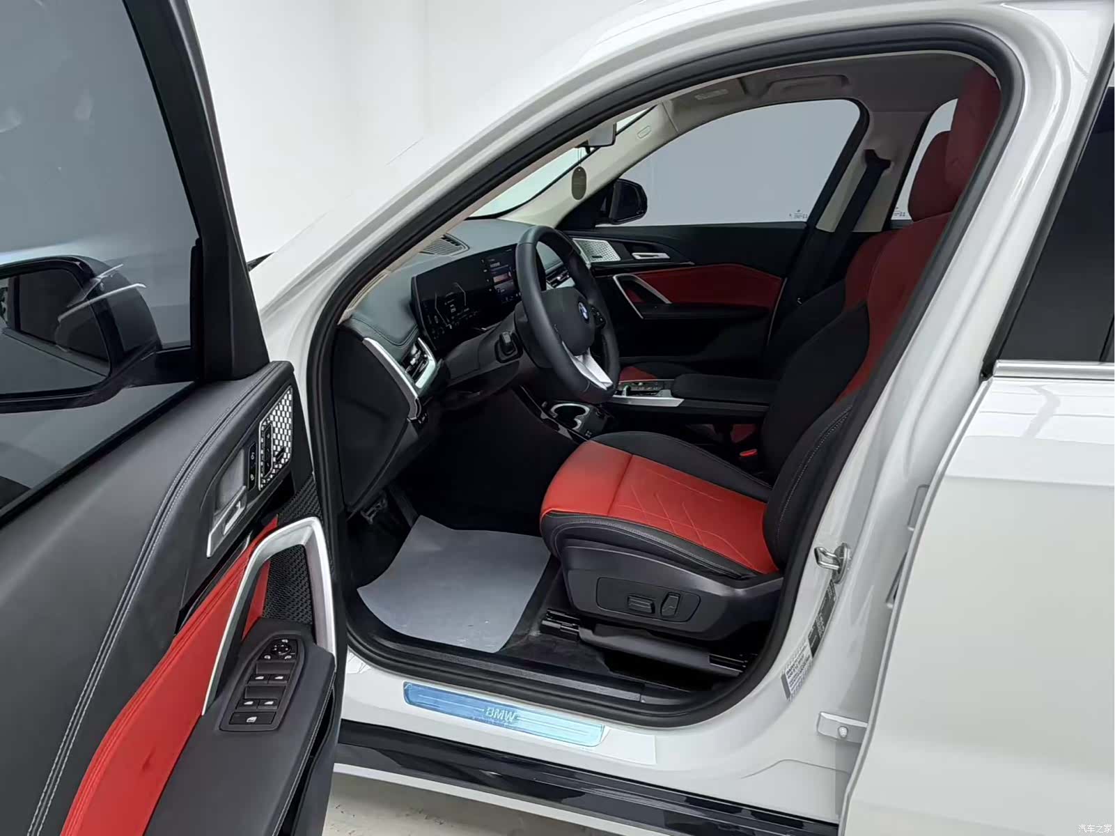 BMW X1, 2024 11