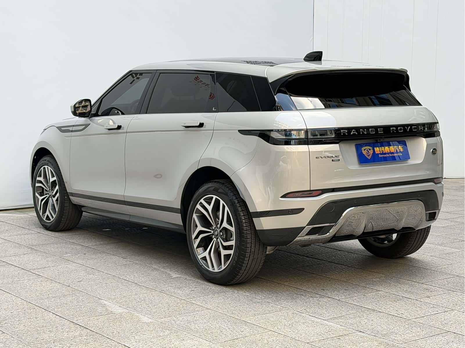 Land Rover Range Rover, 2023 17