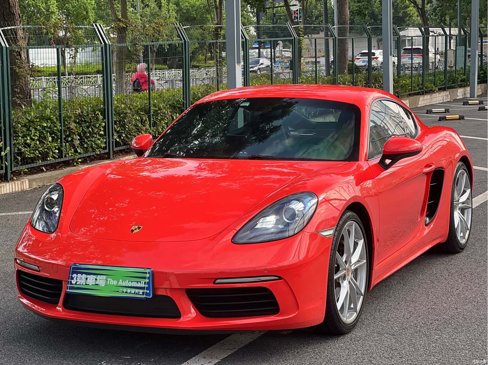 Porsche Cayman, 2017 1