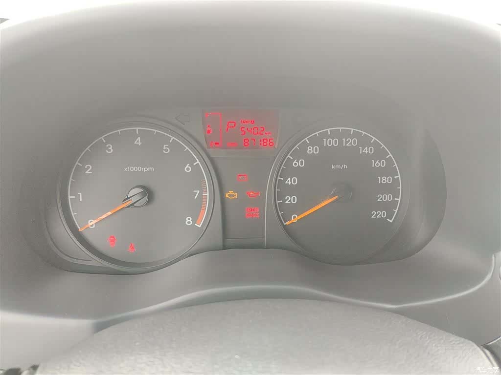 Hyundai GLS, 2016 12