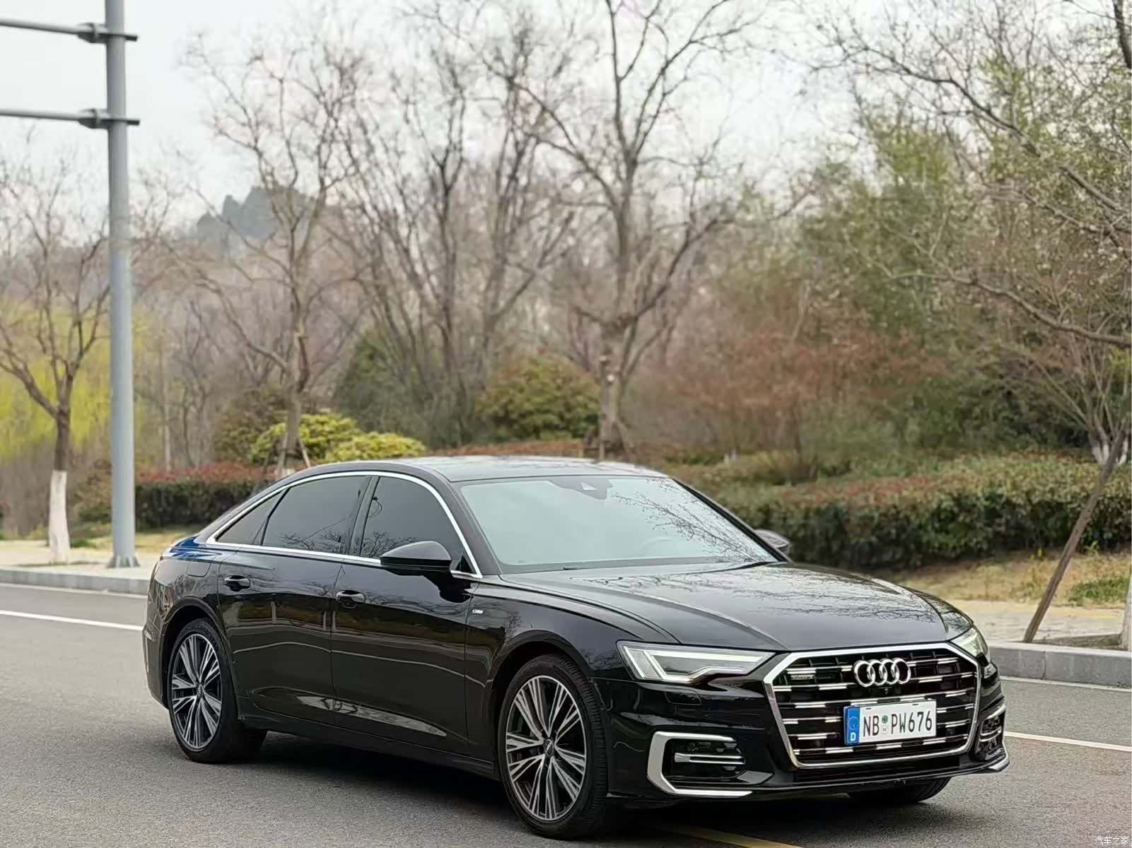 Audi A6L, 2021 3