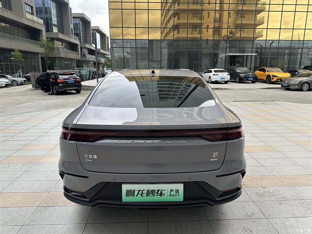 BYD Han, 2025 все фото