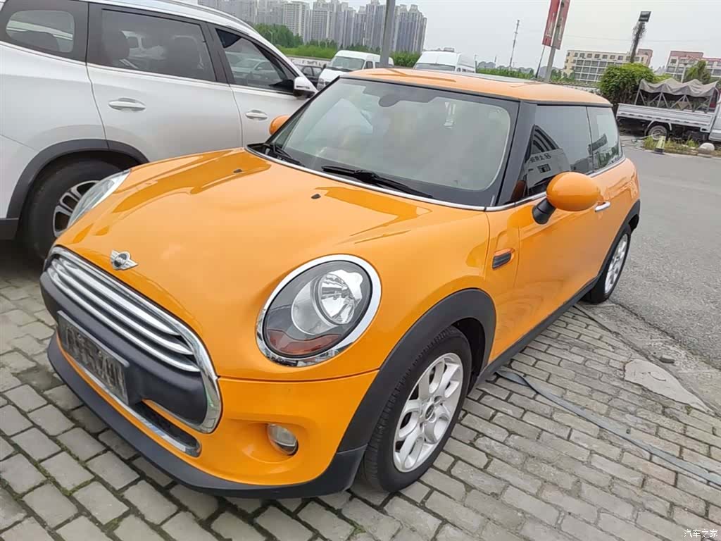 Mini ONE+, 2015 1