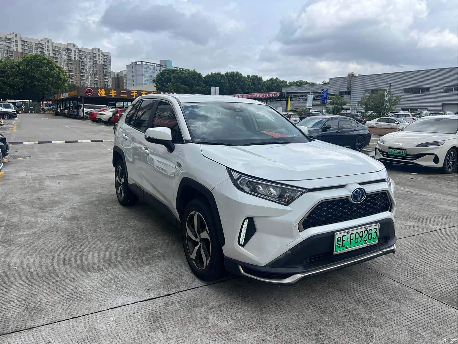 Toyota RAV4, 2022 3