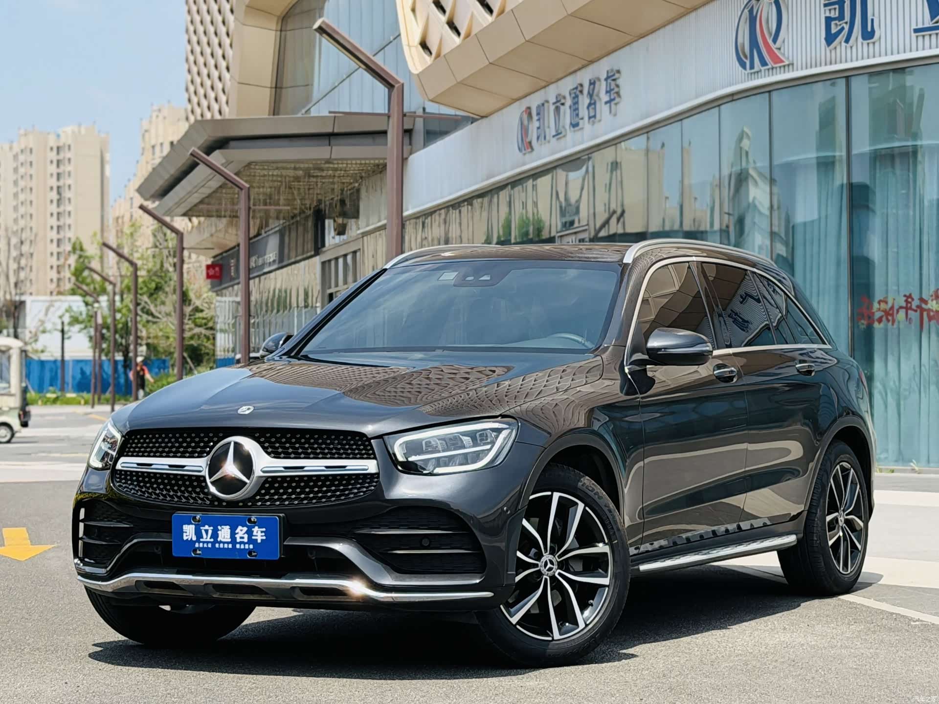 Mercedes-Benz GLC, 2021 1