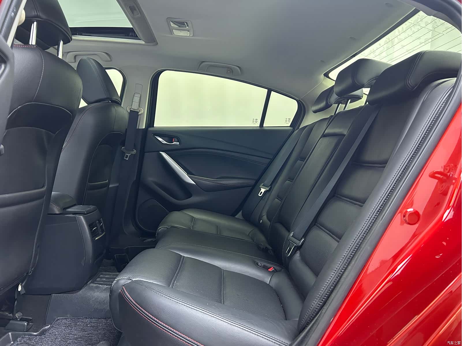 Mazda Atenza, 2016 9