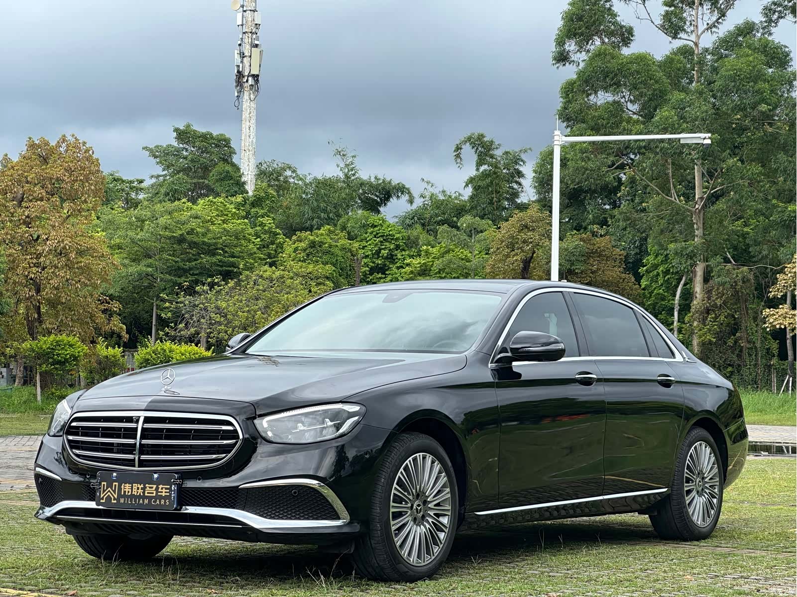 Mercedes-Benz E-Class, 2022 1