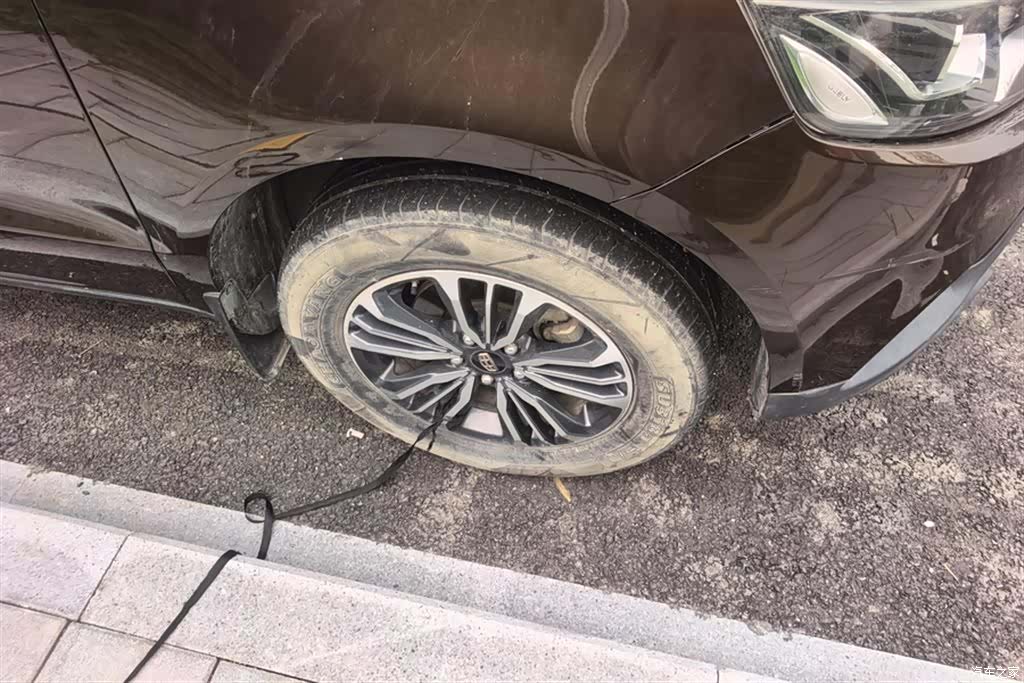 Geely X6, 2017 6