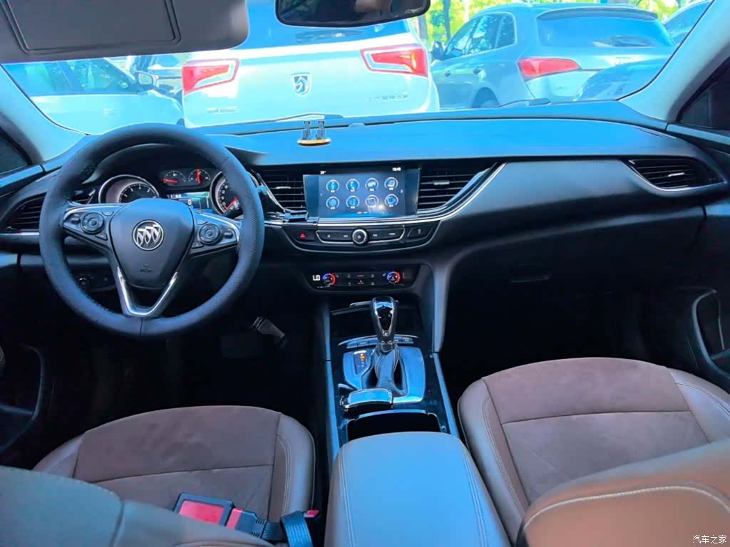 Buick Regal, 2020 10