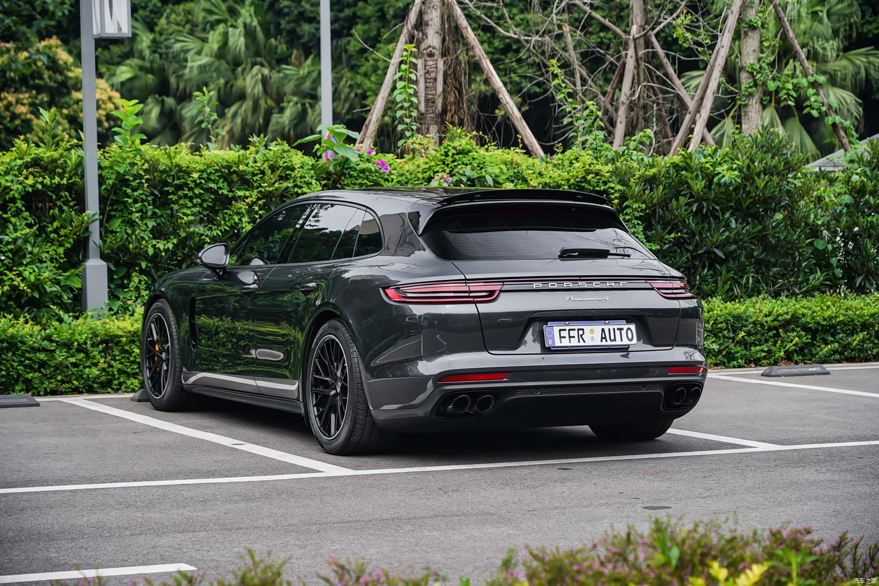 Porsche Panamera, 2018 3