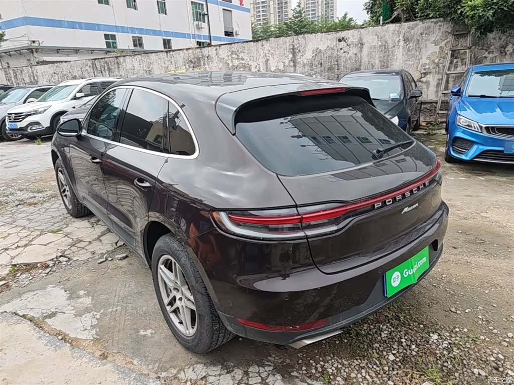Porsche Macan, 2019 все фото