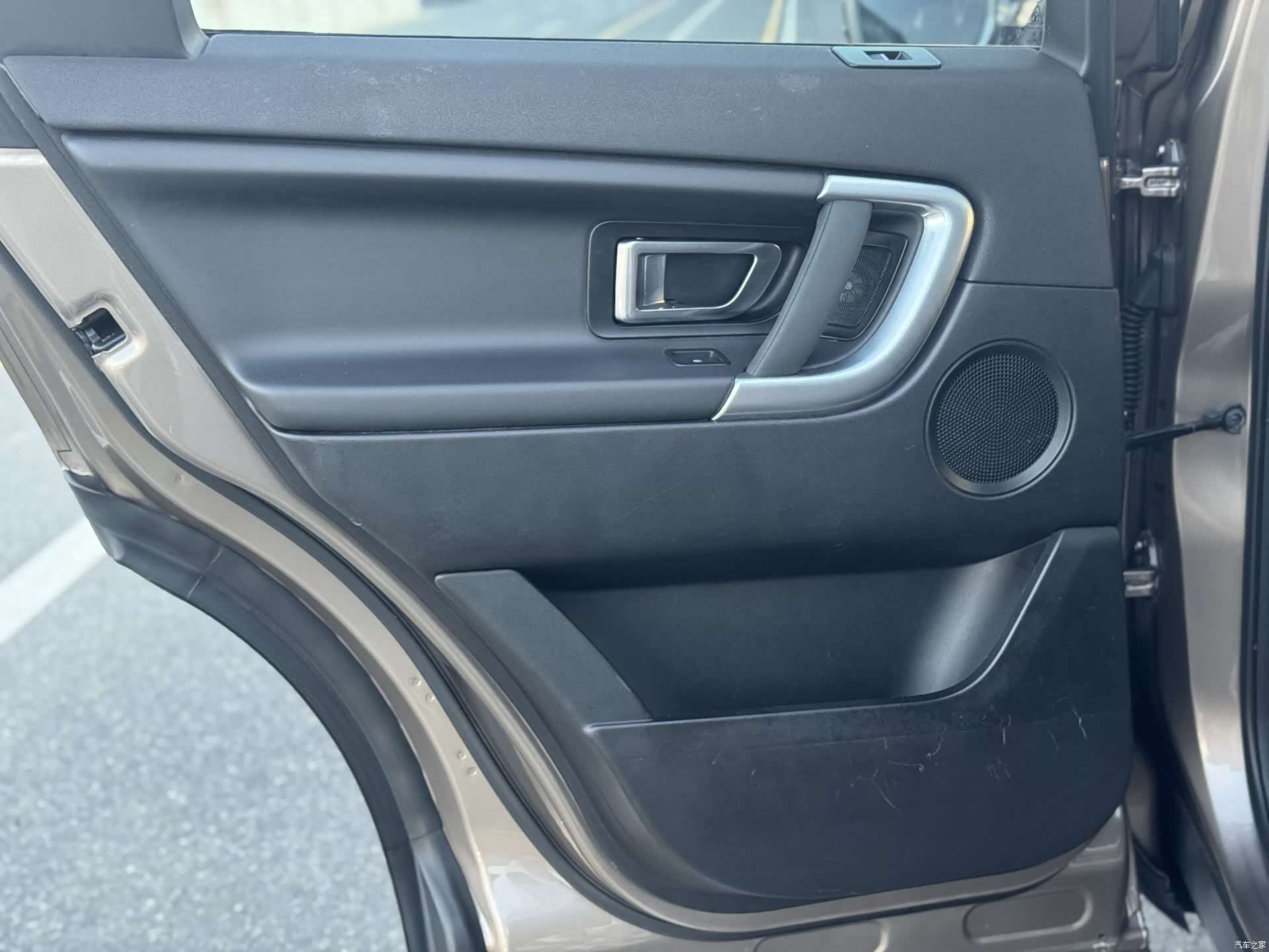 Land Rover Discovery, 2016 30