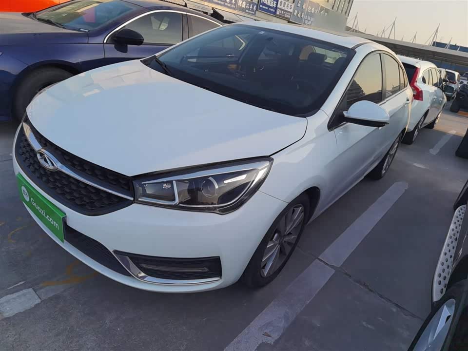 Chery Arrizo 5