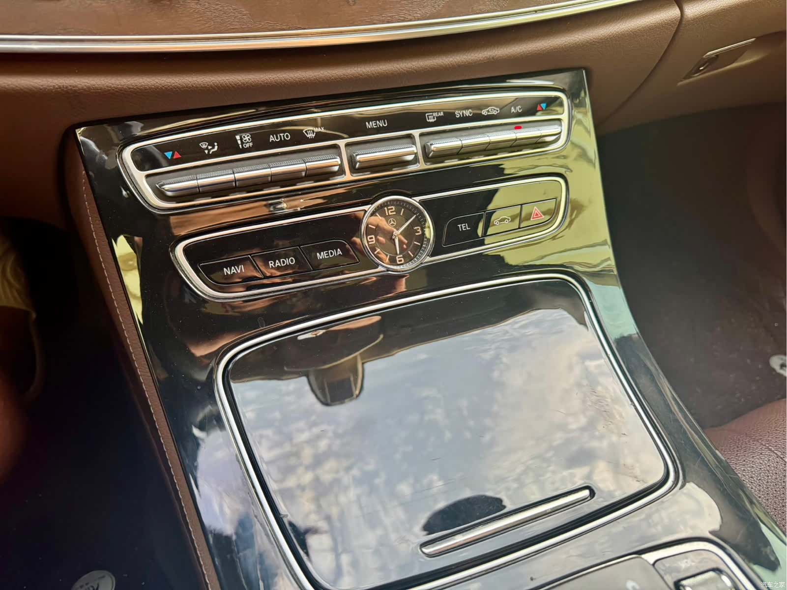 Mercedes-Benz E-Class, 2018 13