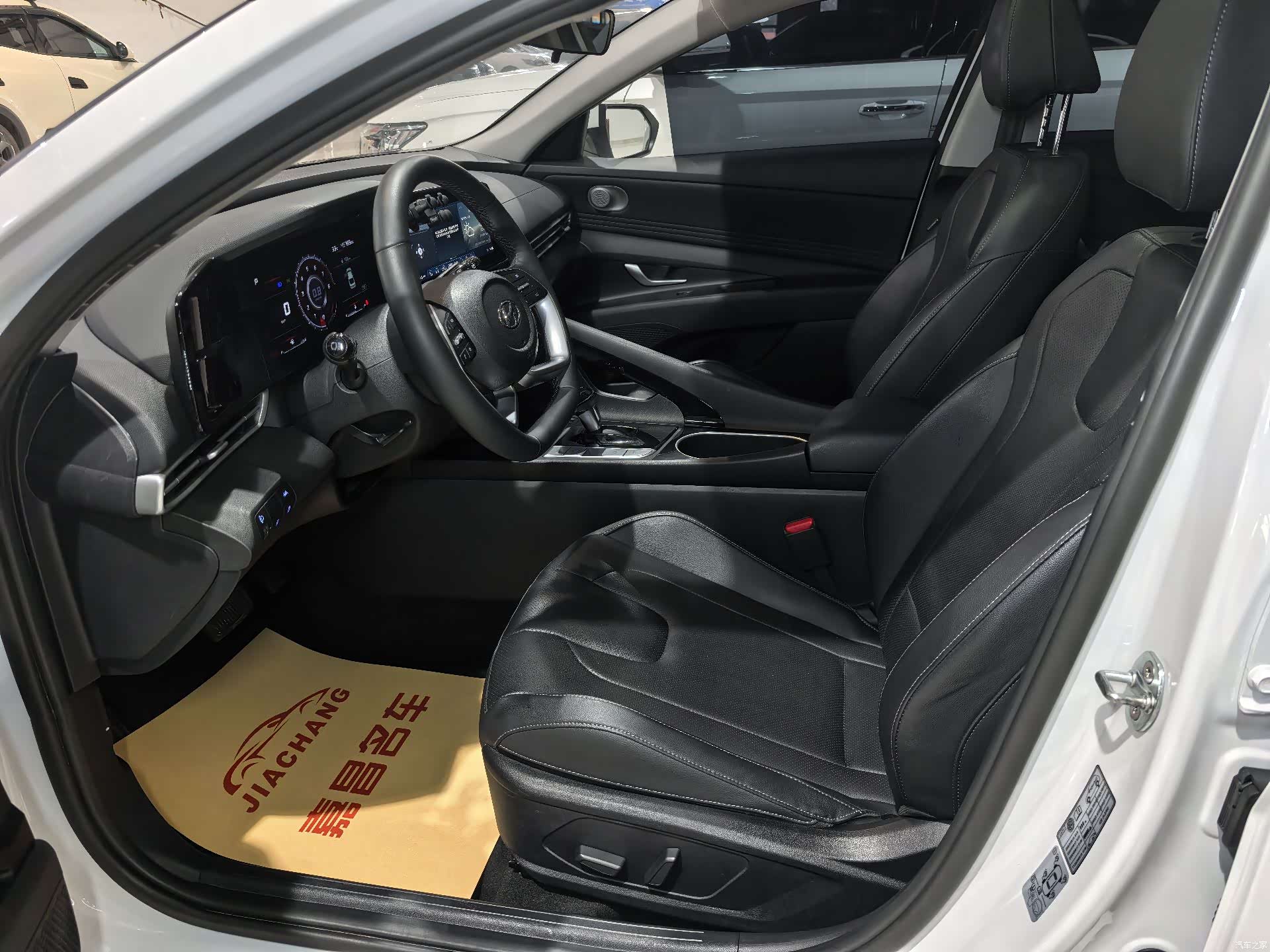 Hyundai Elantra, 2023 6