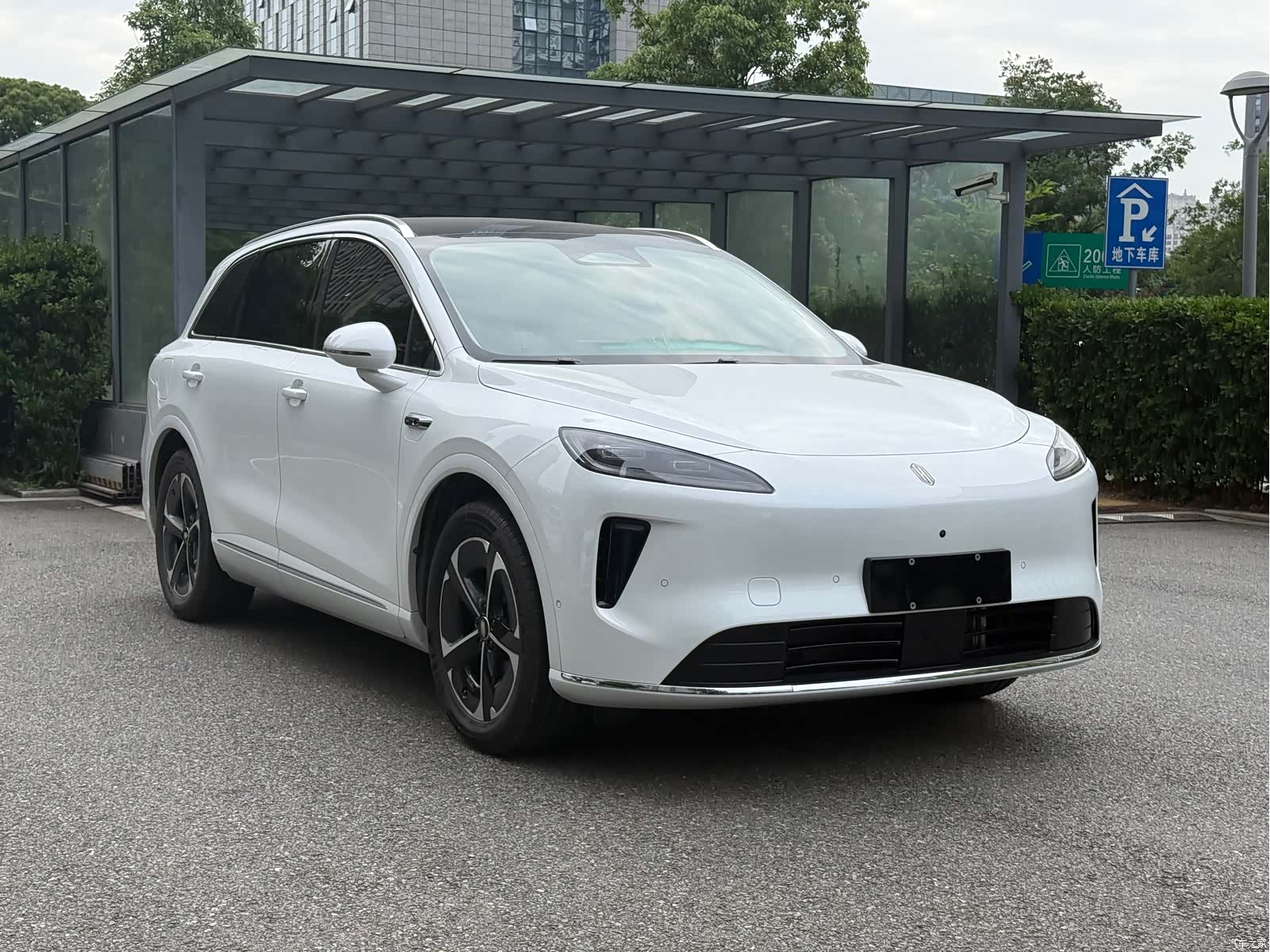 SAIC ShangJie H5, 2026 3