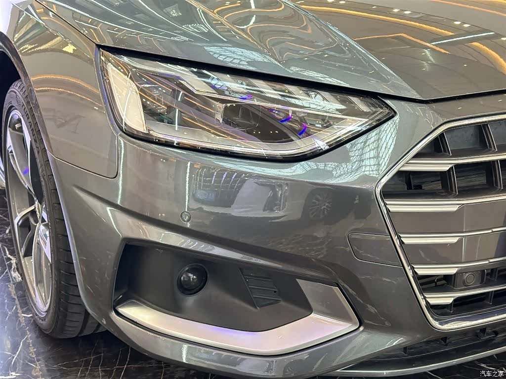 Audi A4L, 2021 8