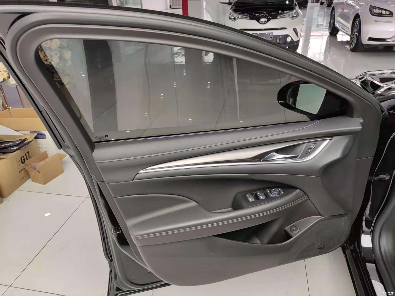 Buick LaCrosse, 2022 23