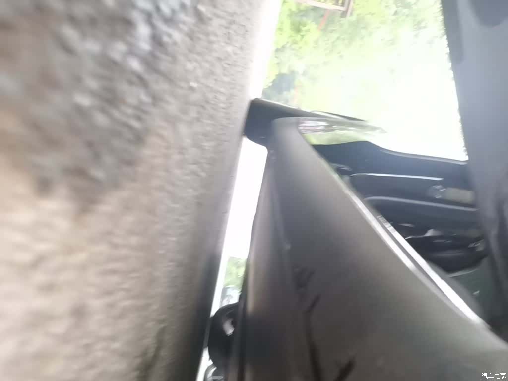 Tesla Model Y, 2024 21