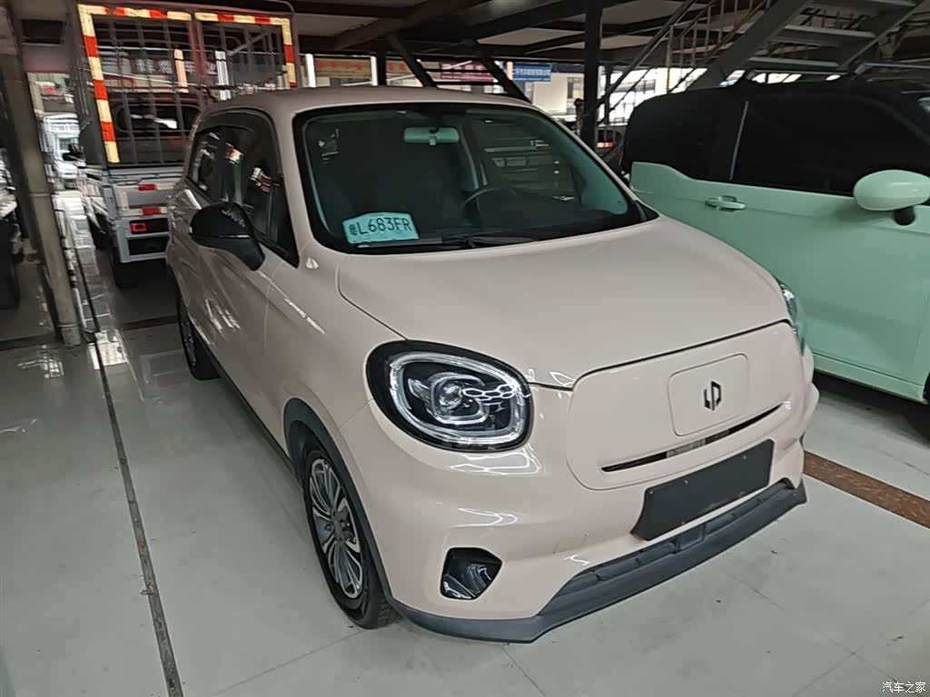 Leapmotor T03, 2022 4