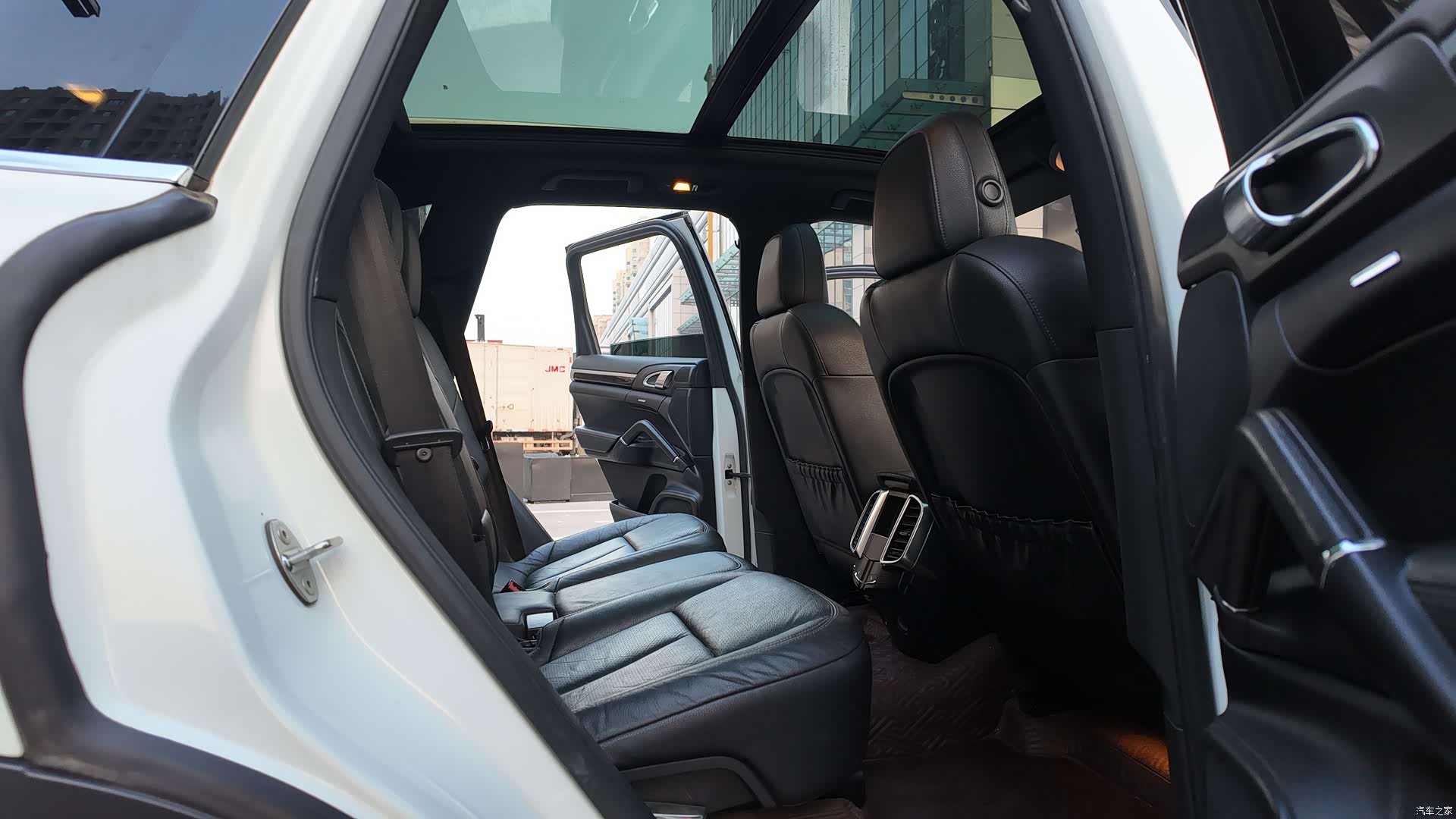 Porsche Cayenne, 2012 14