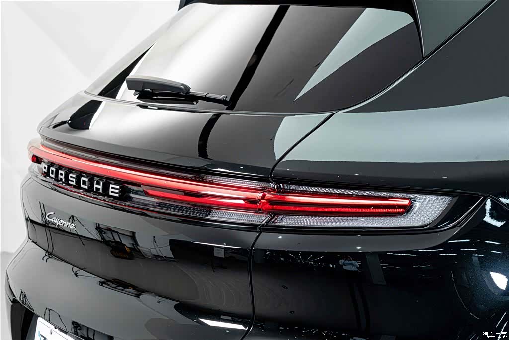 Porsche Cayenne, 2025 8