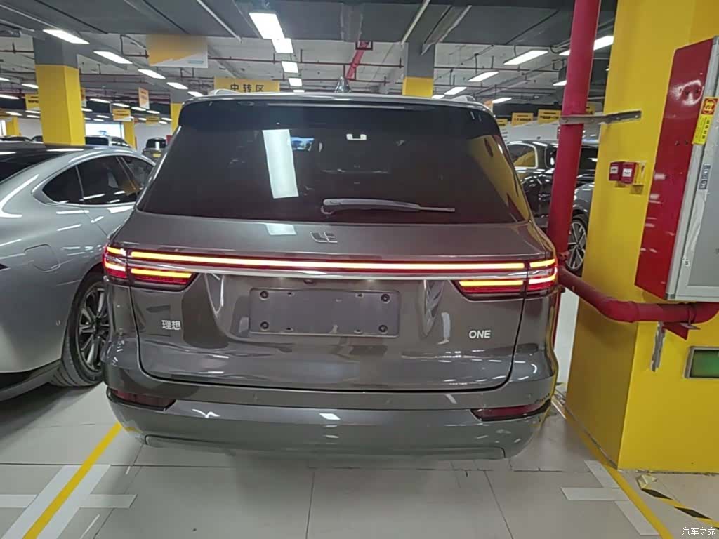 Li Auto ONE, 2022 6