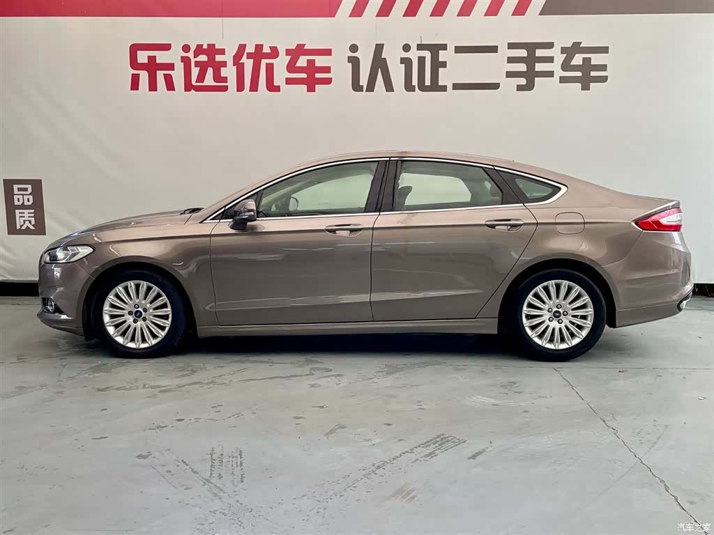 Ford Mondeo, 2015 3