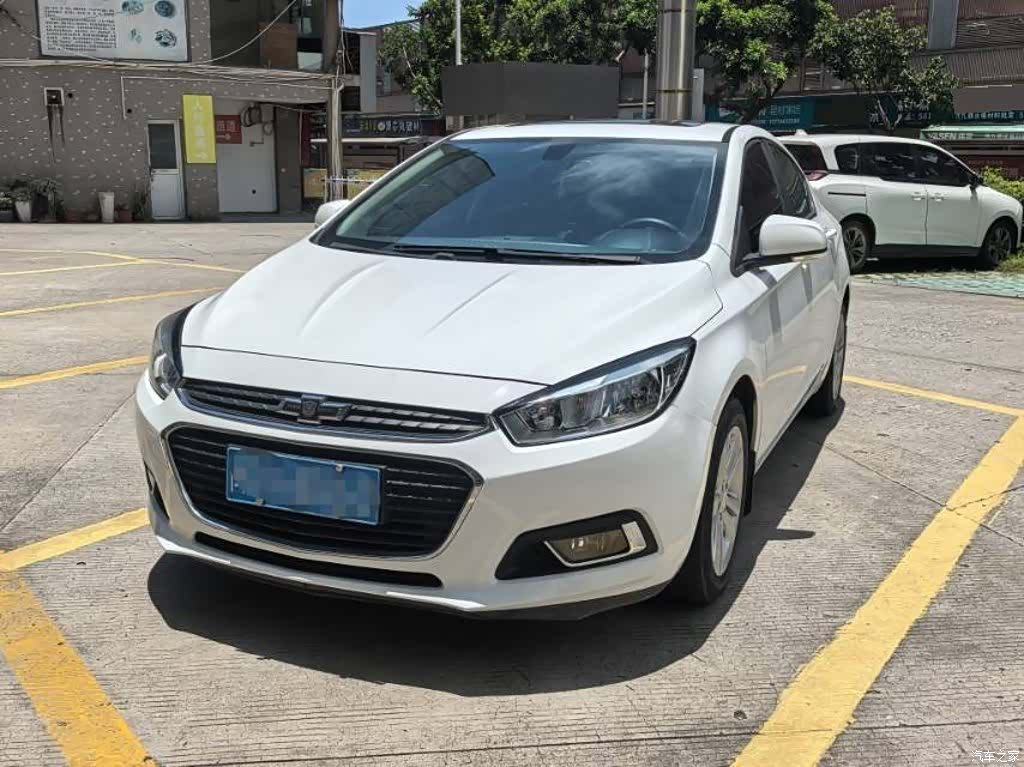 Chevrolet SE, 2015 1