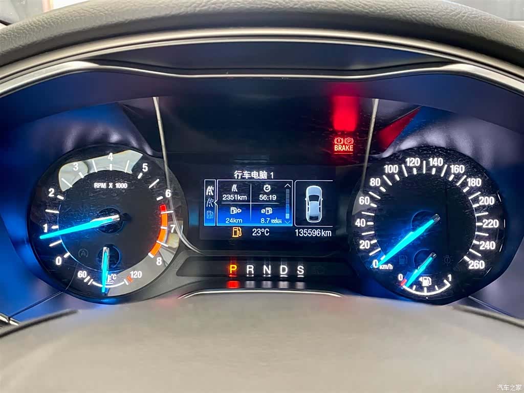 Ford Mondeo, 2015 13