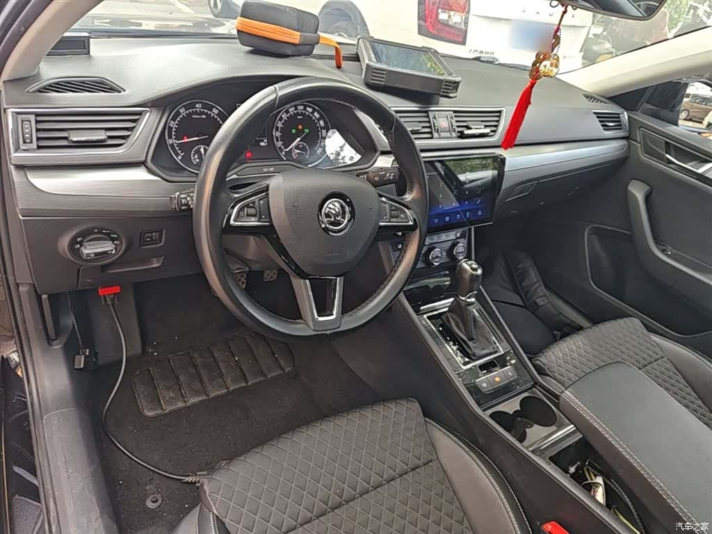 Skoda Superb, 2016 10