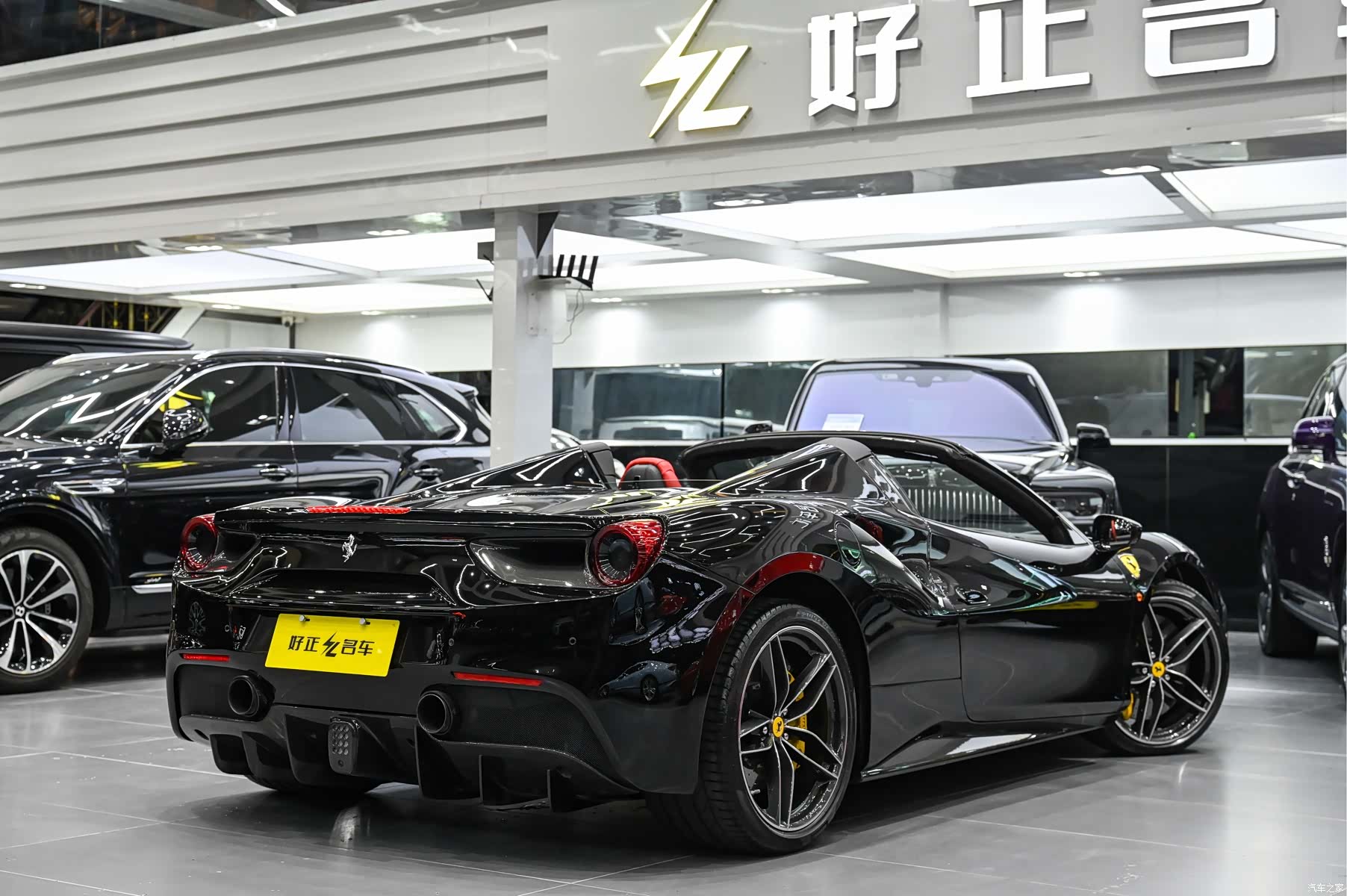 Ferrari 488, 2018 4