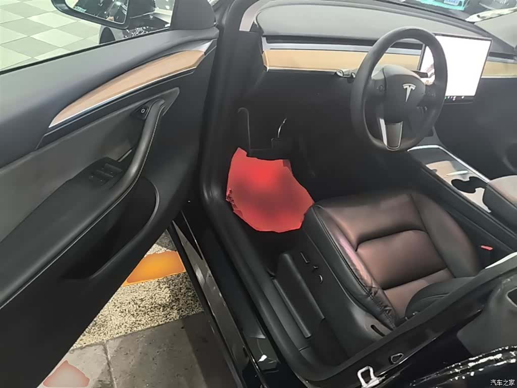 Tesla Model Y, 2022 16