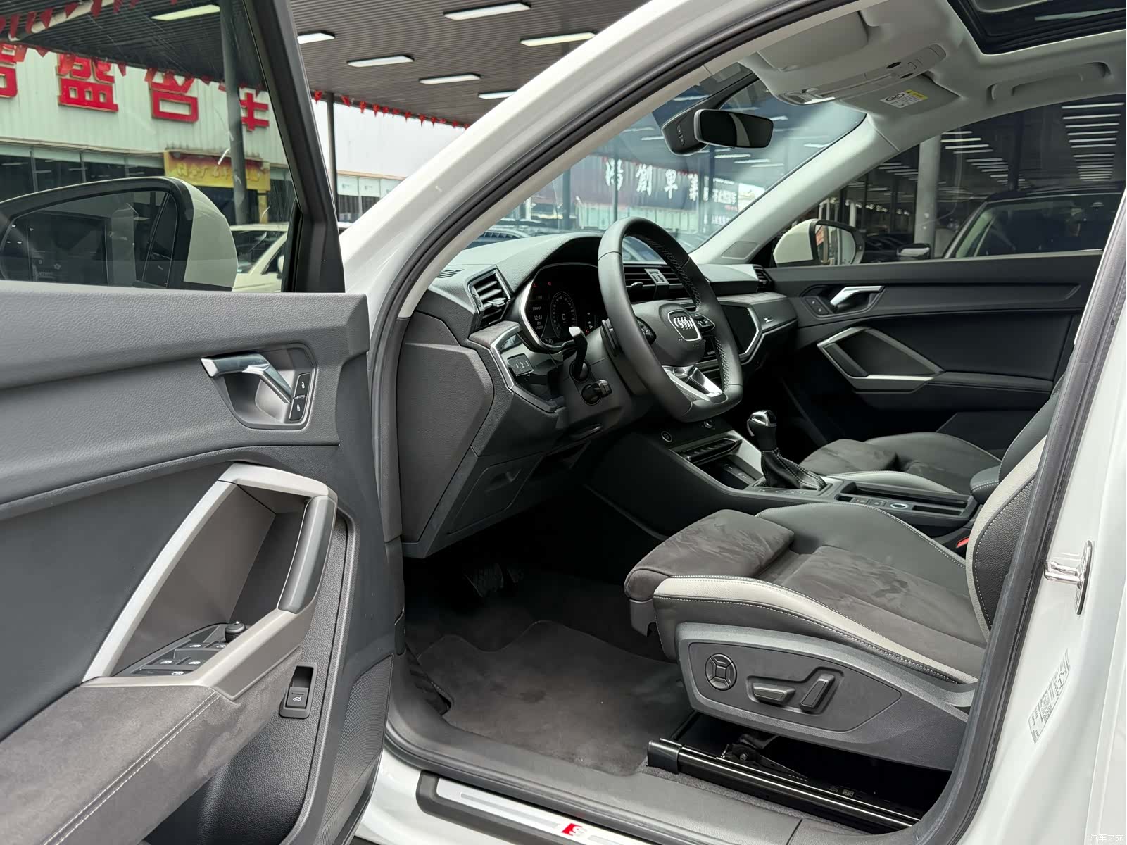 Audi Q3, 2022 7