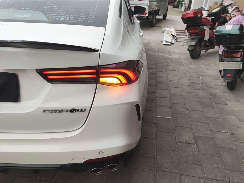 Trumpchi Shadow Leopard