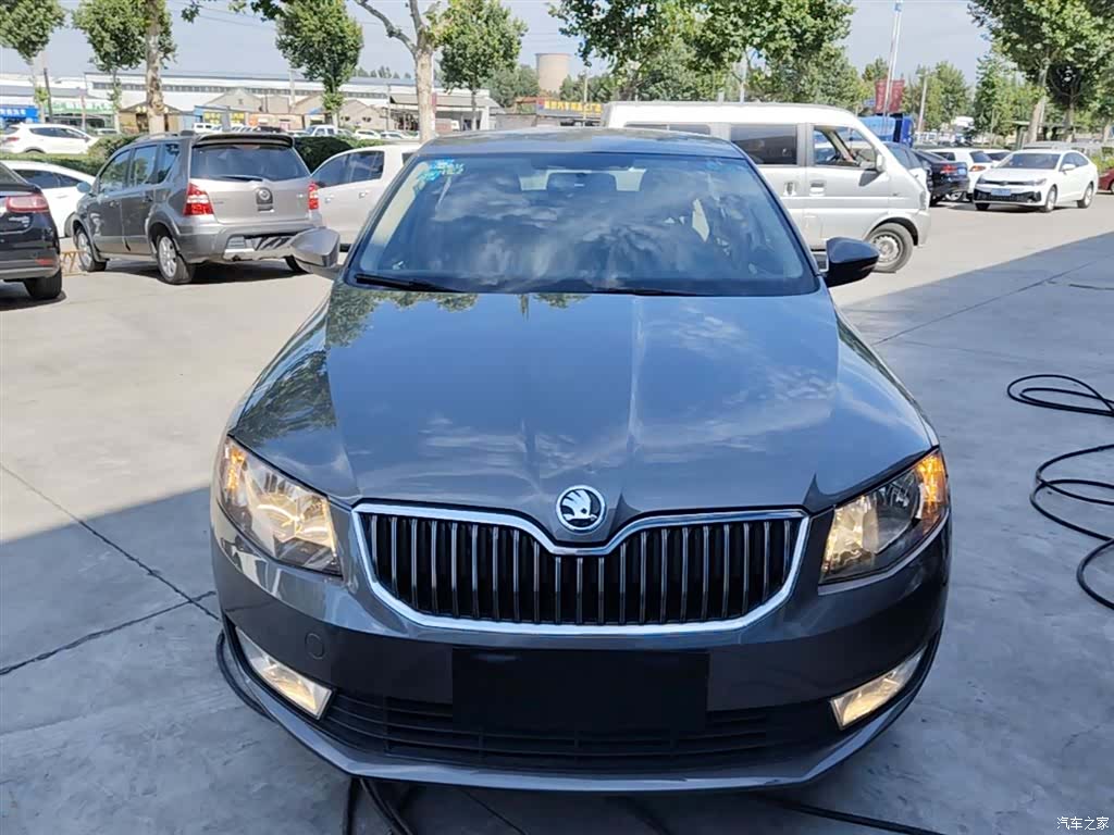 Skoda Octavia, 2014 3