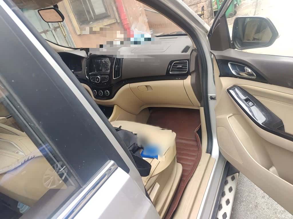 Wuling 730, 2015 20