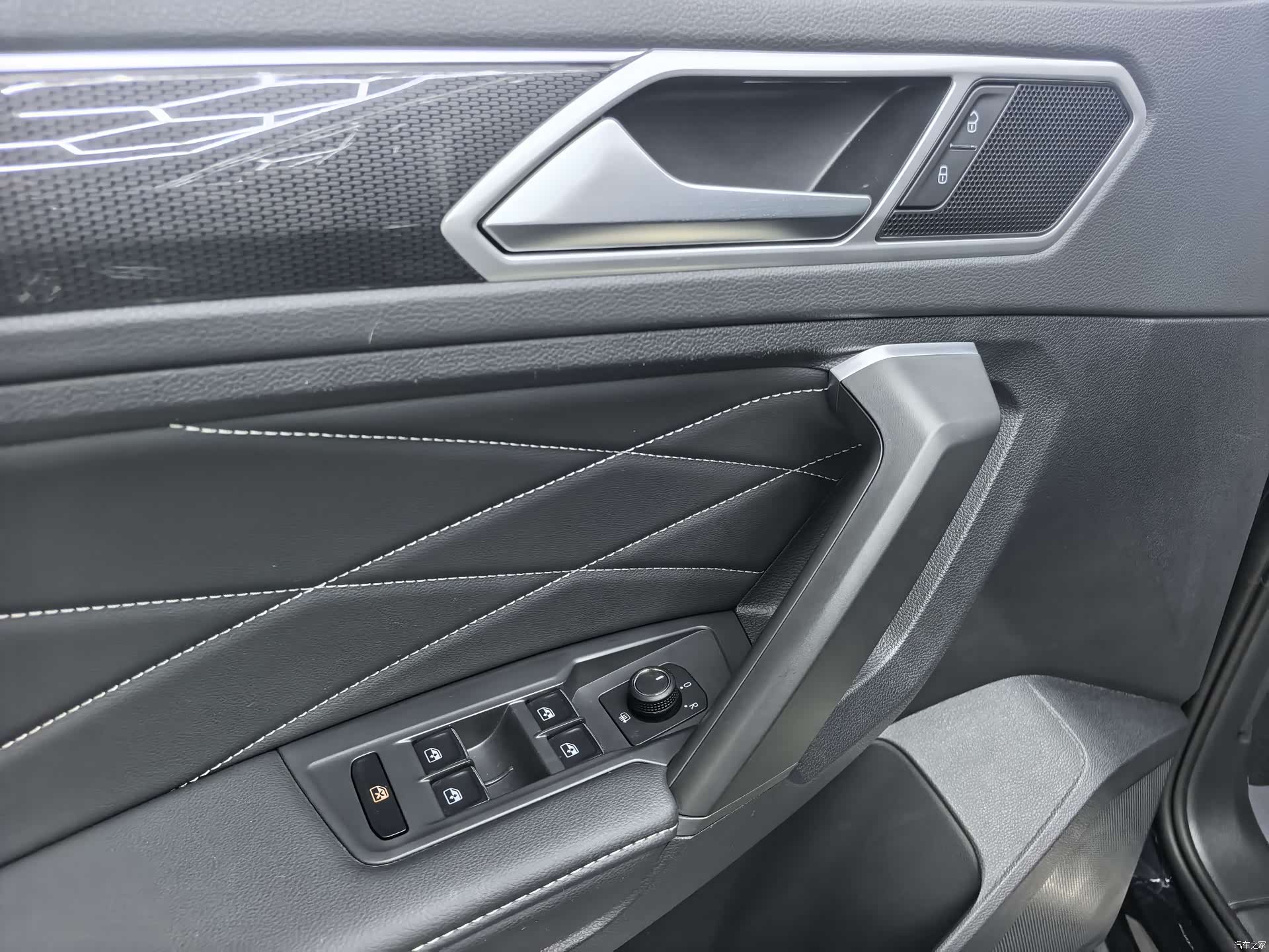 Volkswagen Tiguan L, 2023 16