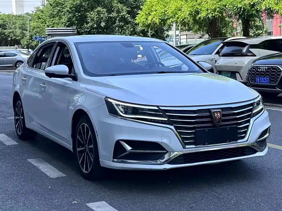 Roewe i6