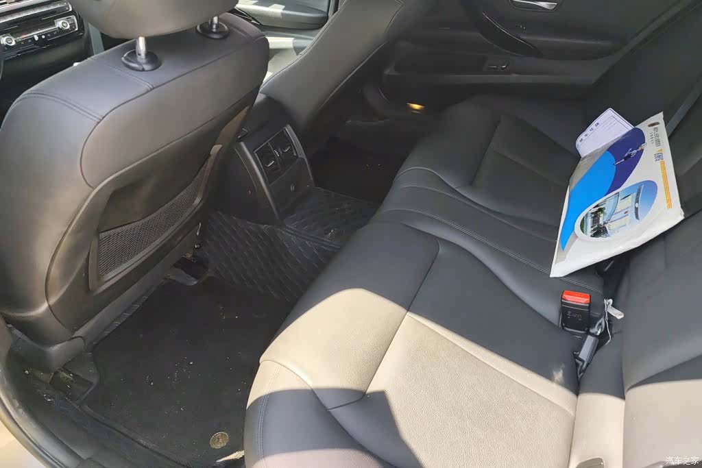 BMW 3 Series, 2017 11