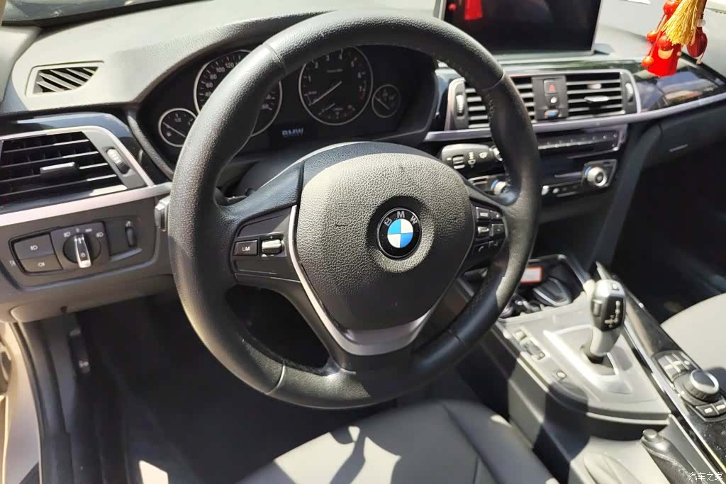BMW 3 Series, 2017 15