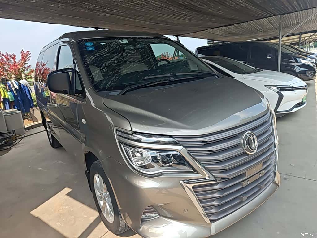 DongFeng M5, 2020 4