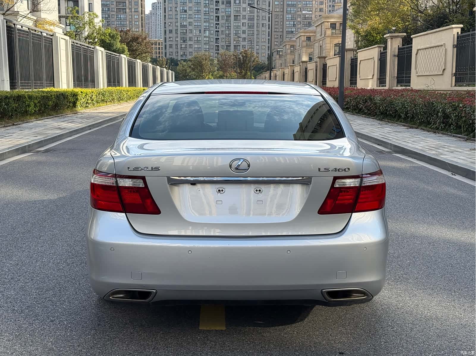 Lexus LS, 2007 4