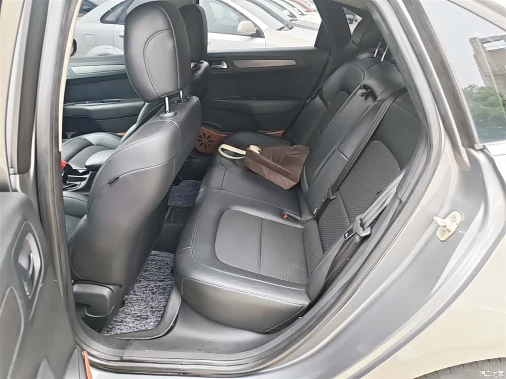 Citroen C4, 2017 17