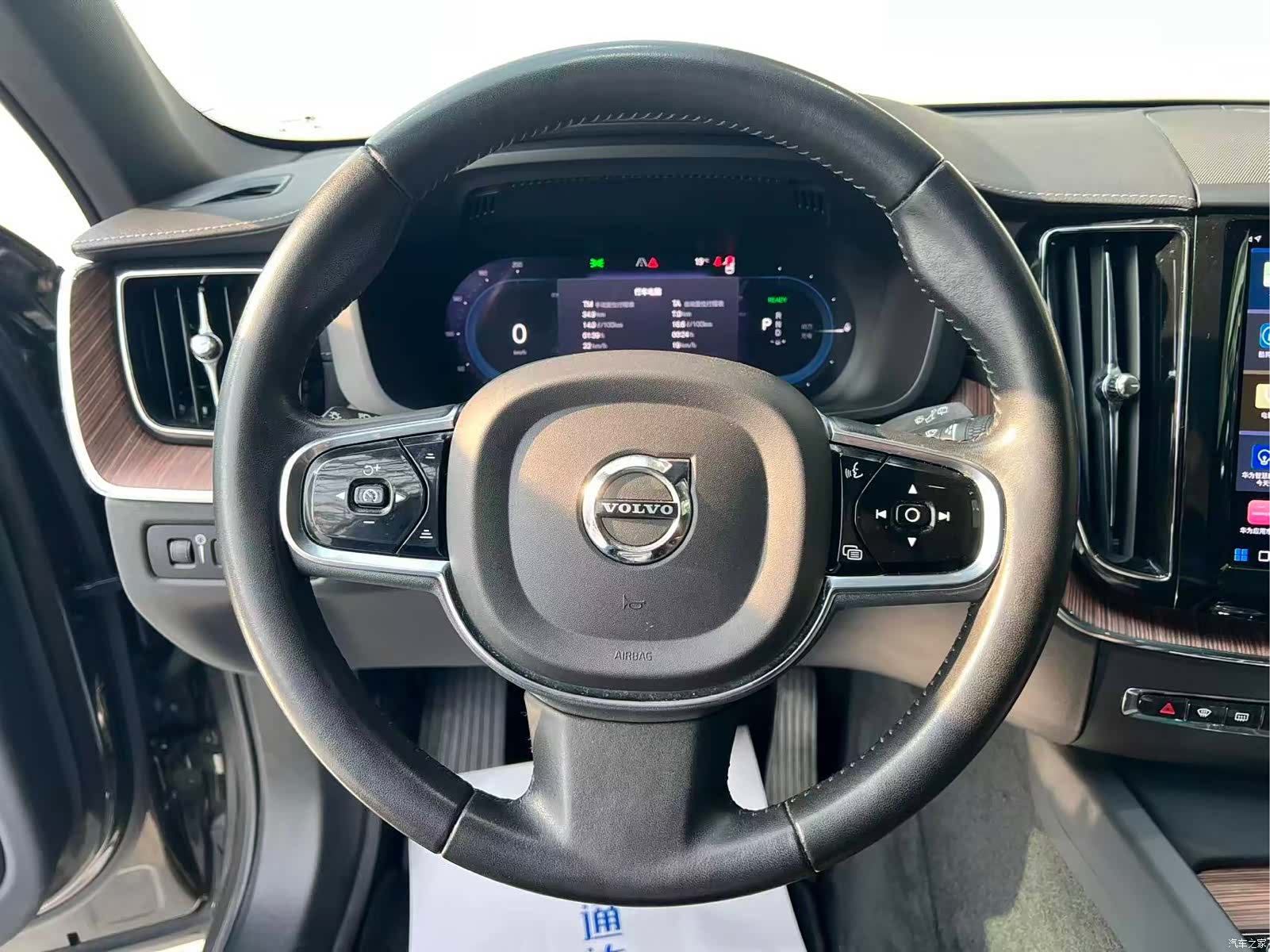 Volvo XC60, 2022 22